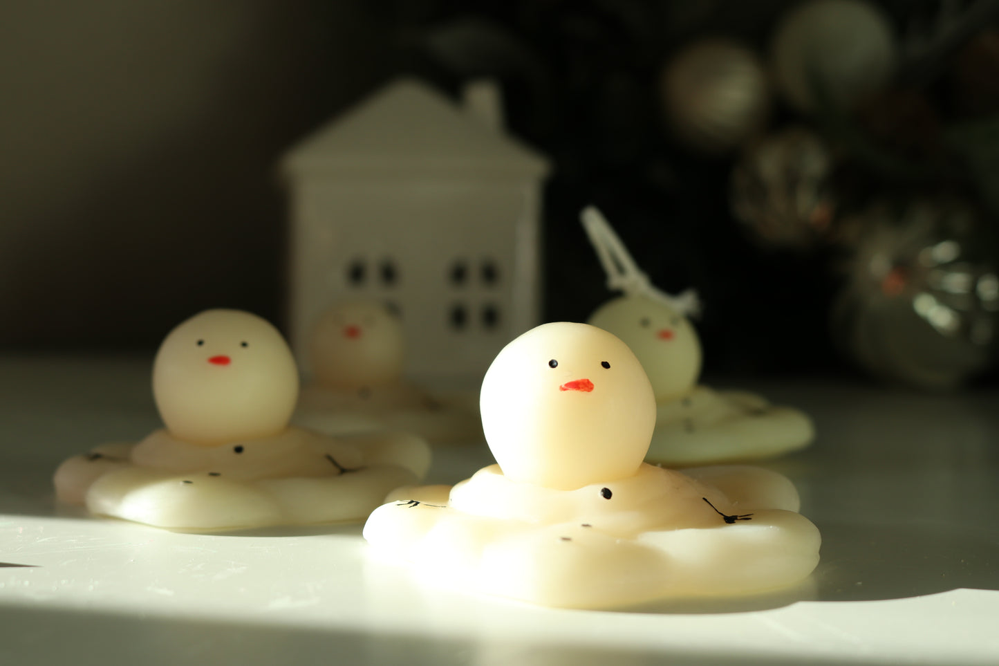 Melting Snowman Candle
